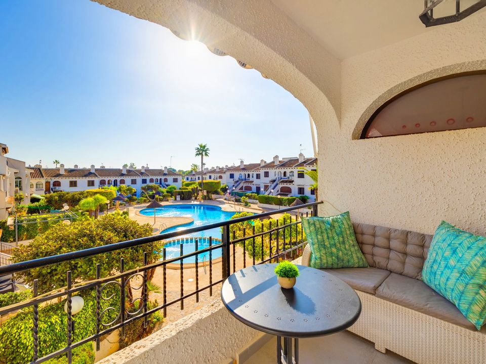 Lejlighed i Cabo Roig, Alicante - foto 2